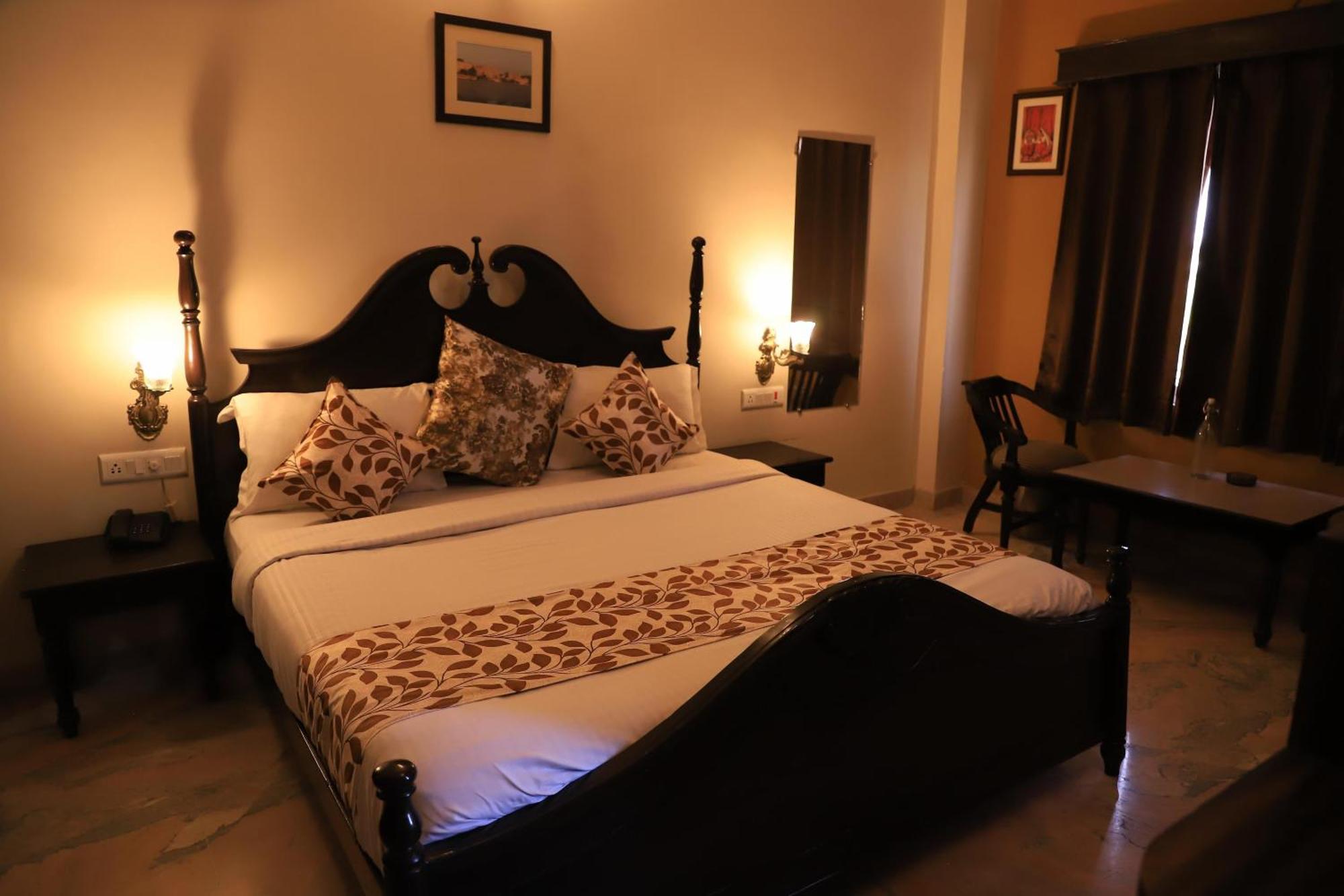 Moti Mahal By A Reva Group Hotel