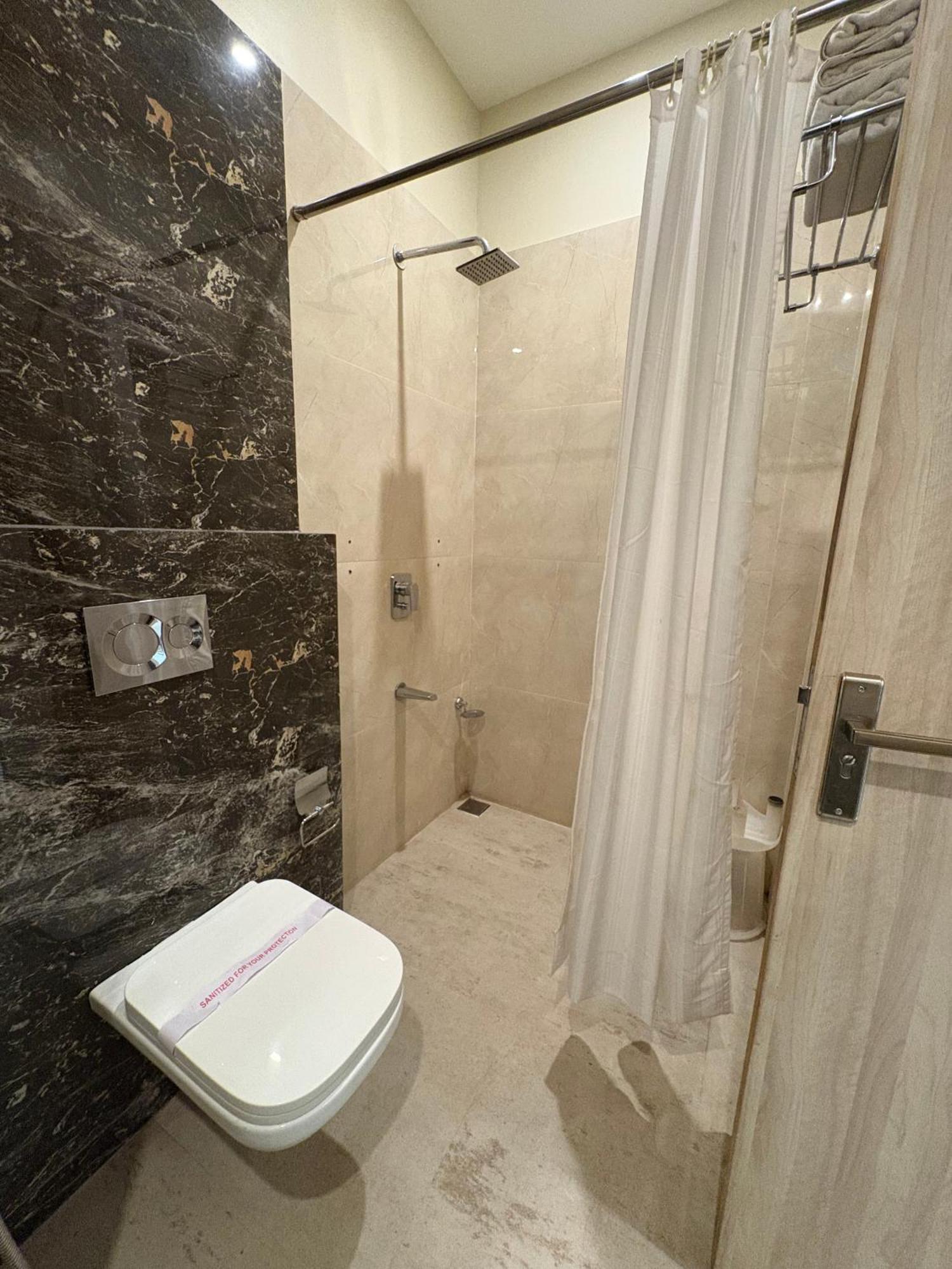 Hotel Parampara And