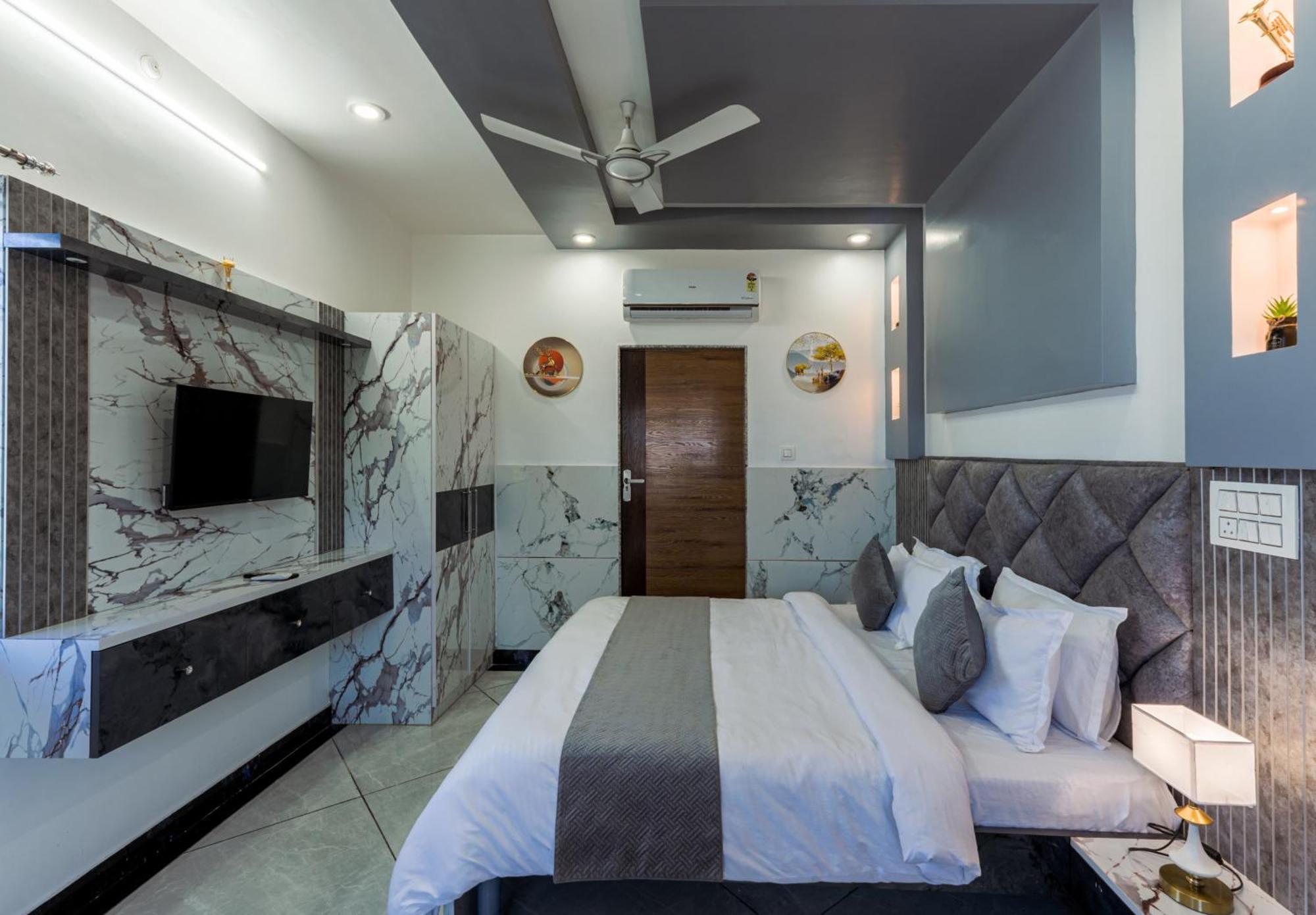 Singh Villa *