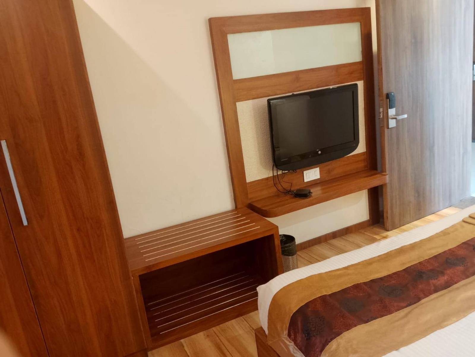 Gold Nest Rubystone Heritage Resort 4*