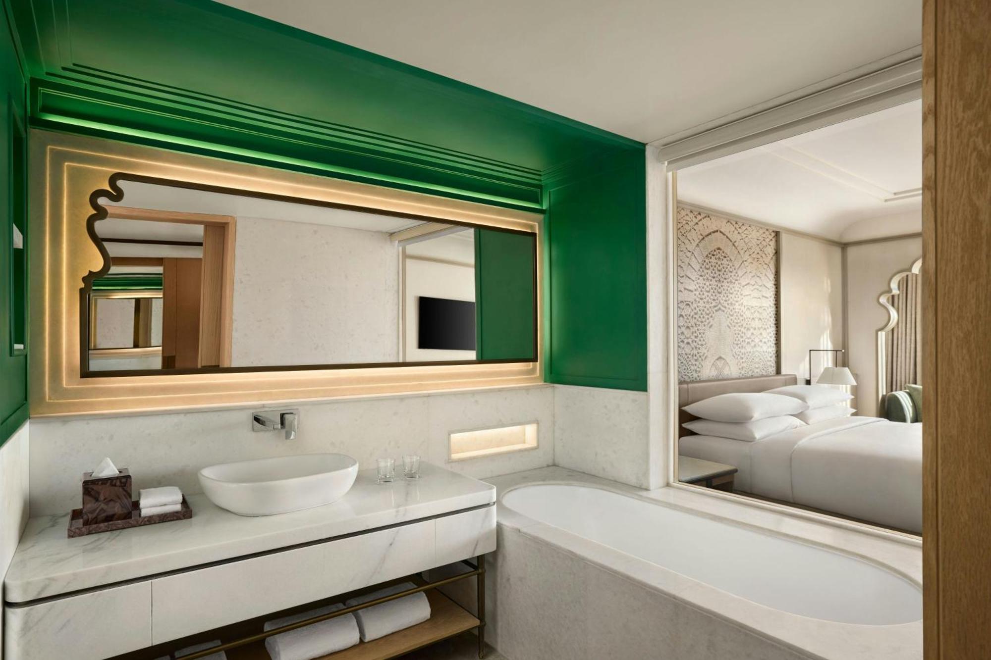 Marriott *