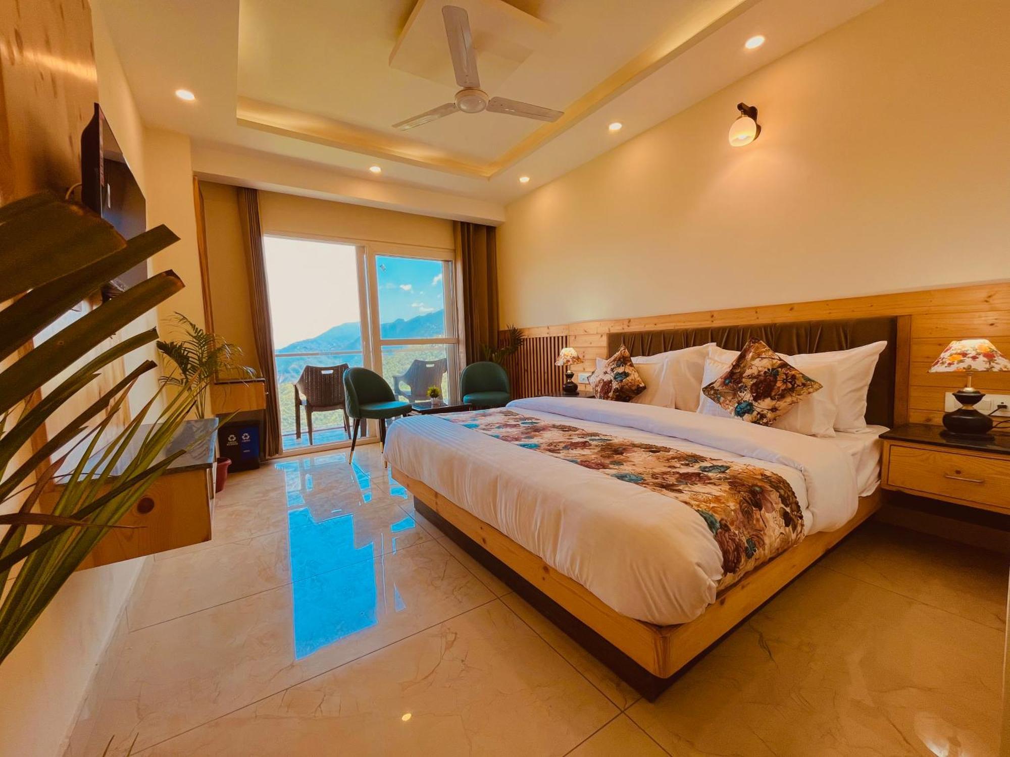 Pinerock Resort Best Selling Property In Mussoorie ! Luxury Rooms ! Mountain View ! Open Terrace ! Cafe ! Parking ! 4* Mussoorie
