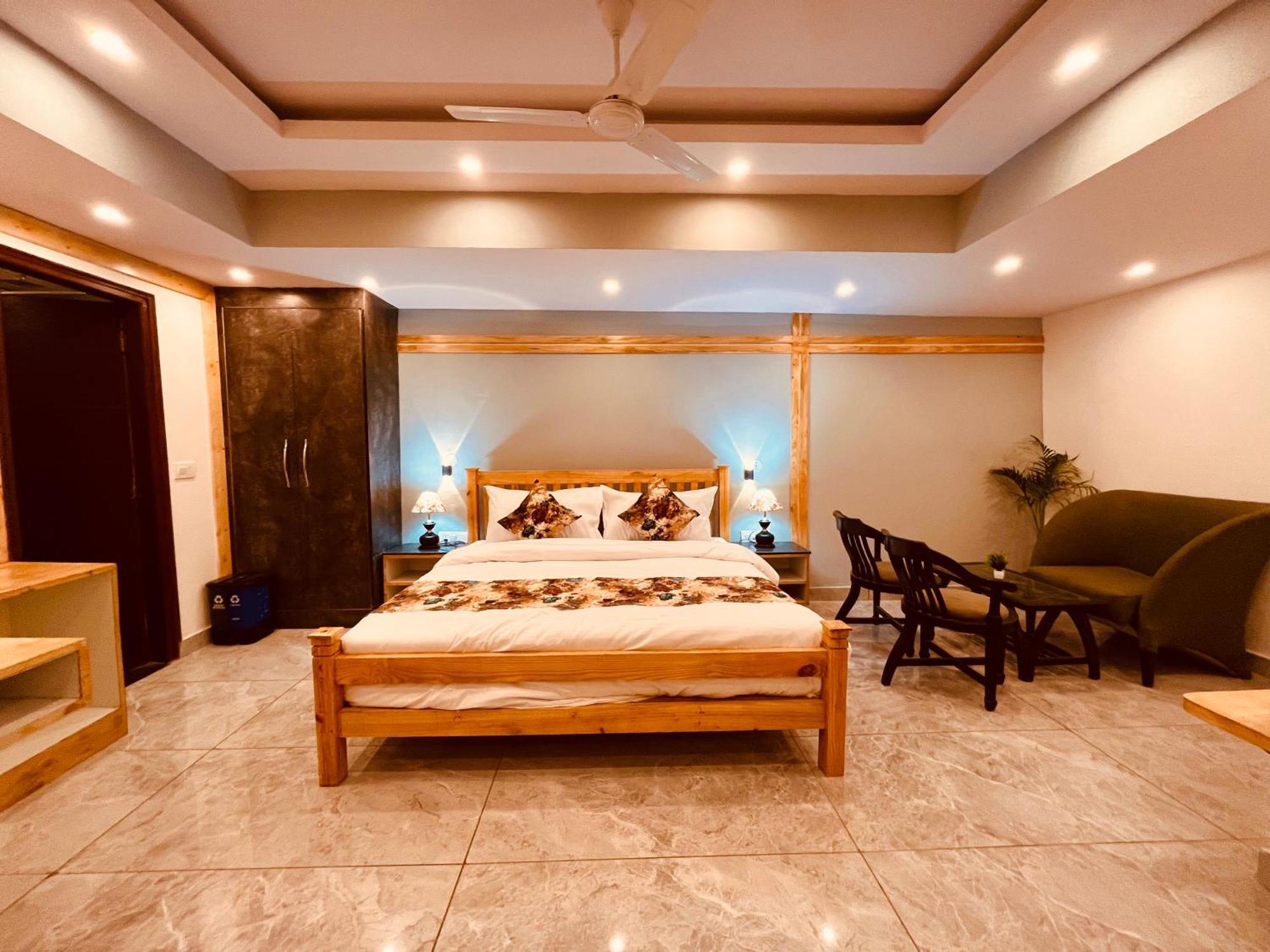 Pinerock Resort Best Selling Property In Mussoorie ! Luxury Rooms ! Mountain View ! Open Terrace ! Cafe ! Parking ! 4*