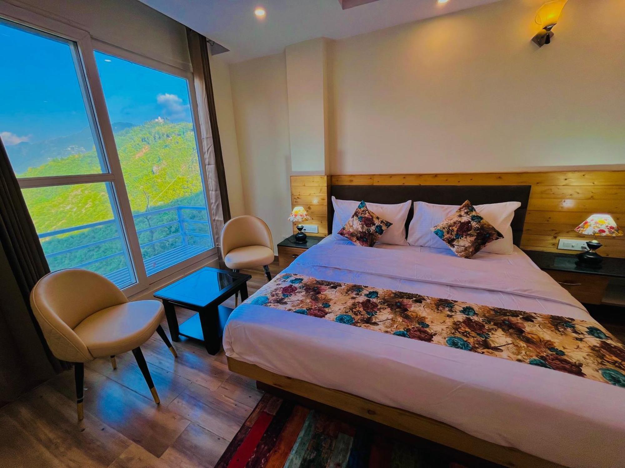Pinerock Resort Best Selling Property In Mussoorie ! Luxury Rooms ! Mountain View ! Open Terrace ! Cafe ! Parking ! Mussoorie