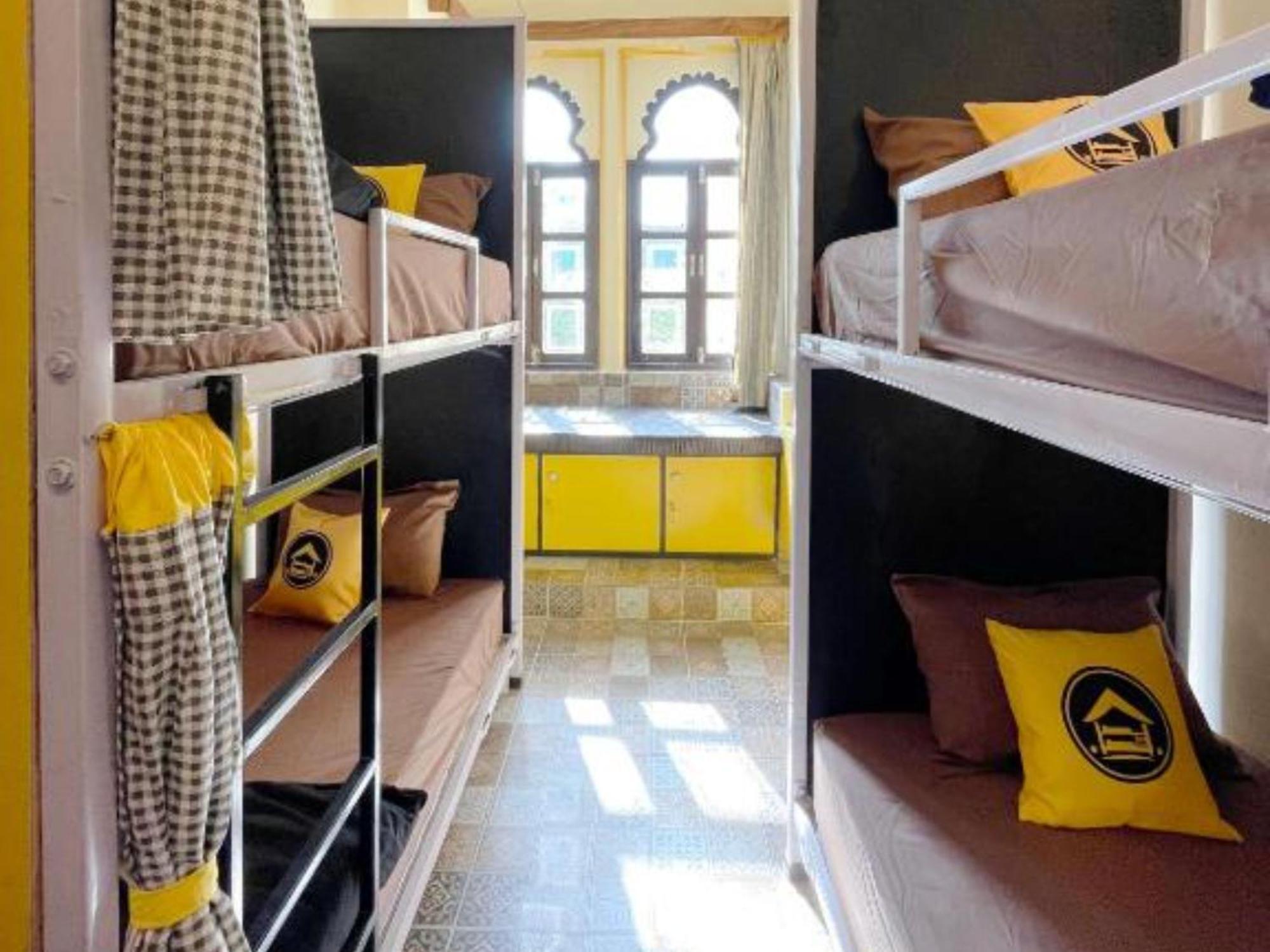 Hostel The *