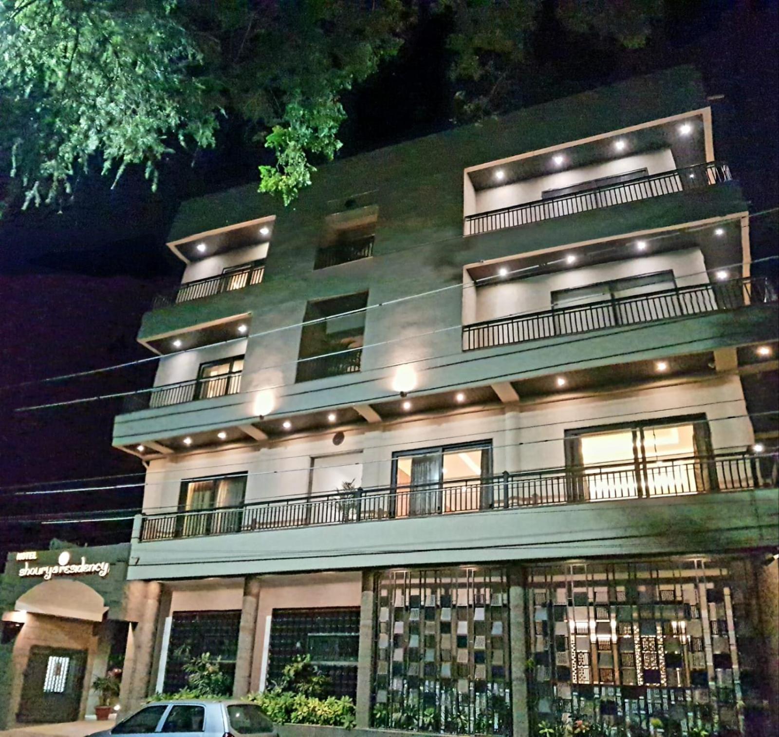 Shourya Residency Hotel 3*