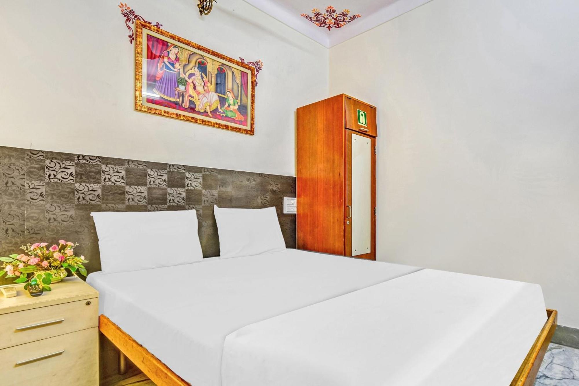 O Raj Karn Hotel Udaipur