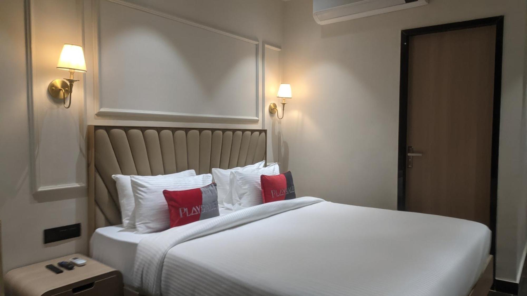 Playsales Naori Hotel 3*