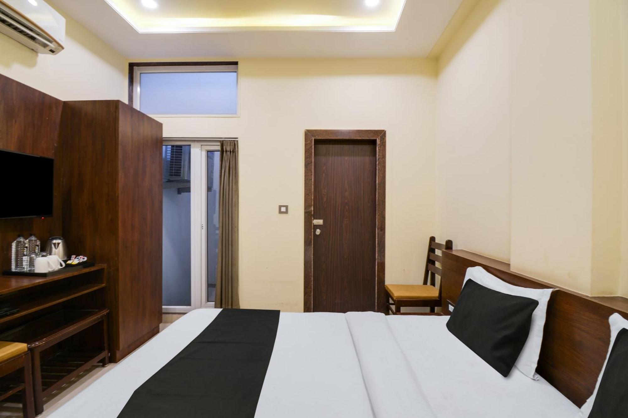 Hotel O Maanvadgarh 3*
