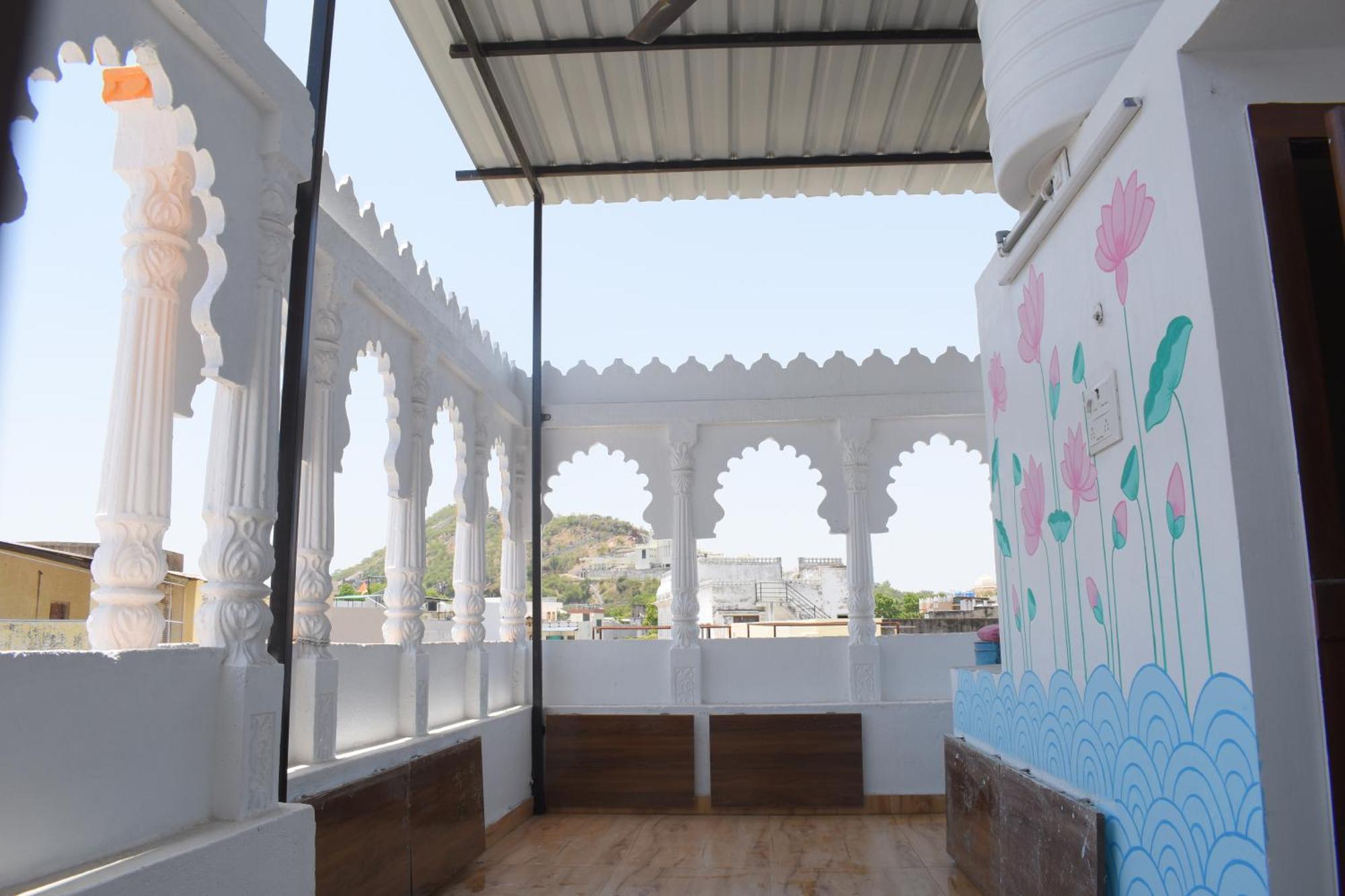 Apartment Udaipur Stays