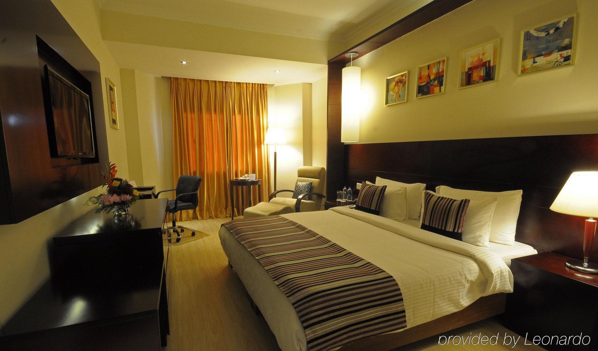 Golden Tulip Hotel 3*