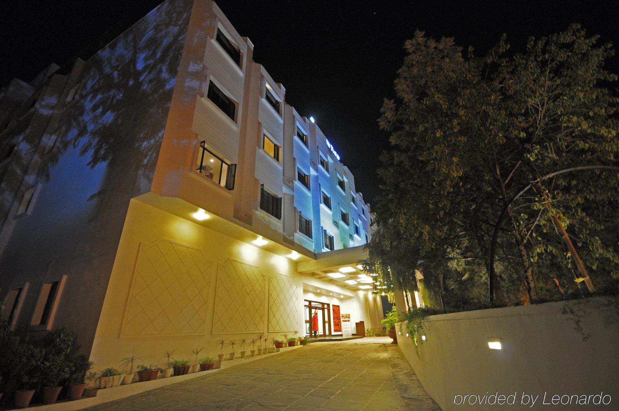 Golden Tulip Hotel
