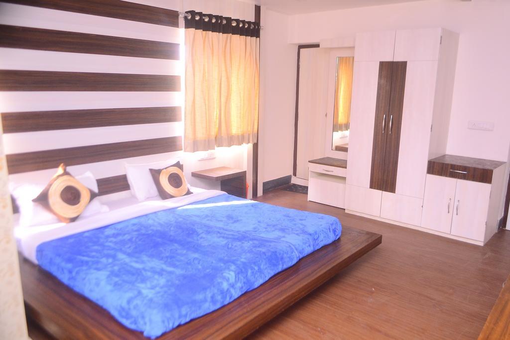 Samridhi Hotel