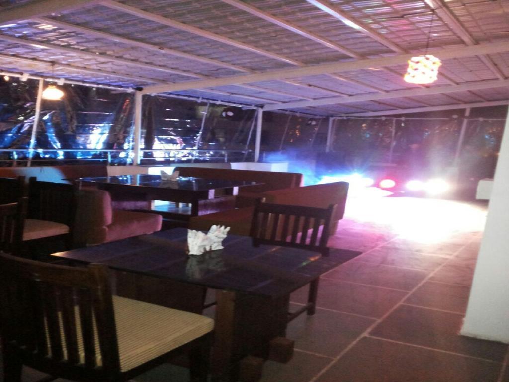 Samridhi Hotel