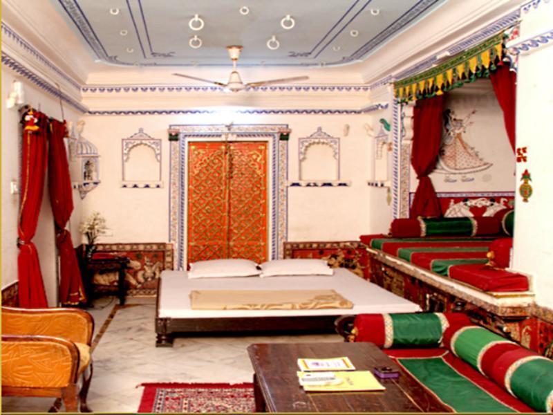 Shree Jagdish Mahal Heritage 2*