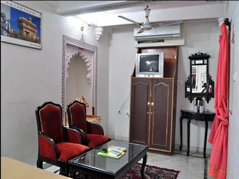 Shree Jagdish Mahal Heritage Hotel