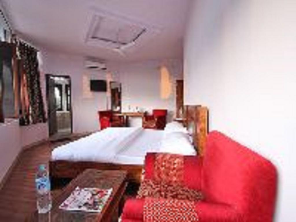 Hotel Fabhotel Prime Empire Palace