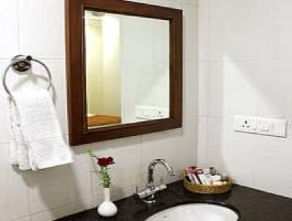 Collection O Hotel Orbit Hotel 3*