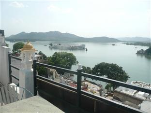 Hotel Shiva