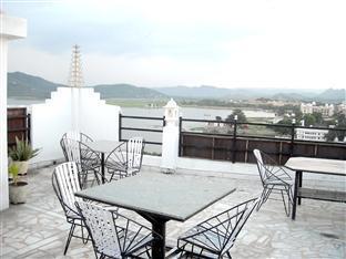 Hotel Shiva 2*