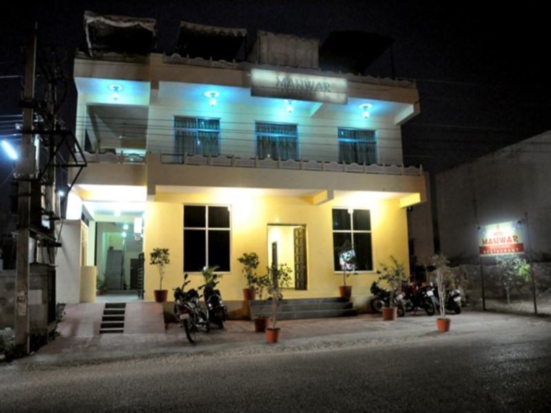 Hotel Oyo 14119 Manwar