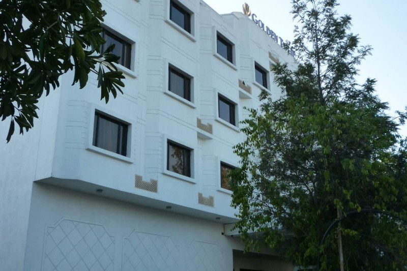 Hotel Golden Tulip 3*