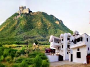 Devi Palace Hotel 3*