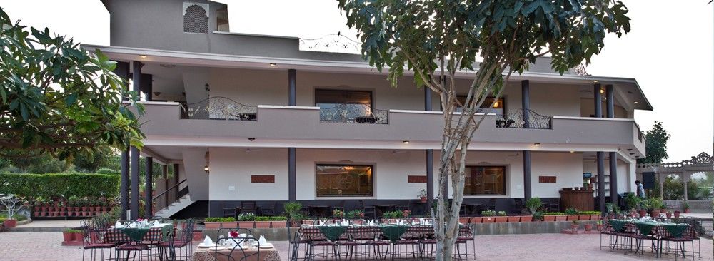 Araliayas & Resort 4*