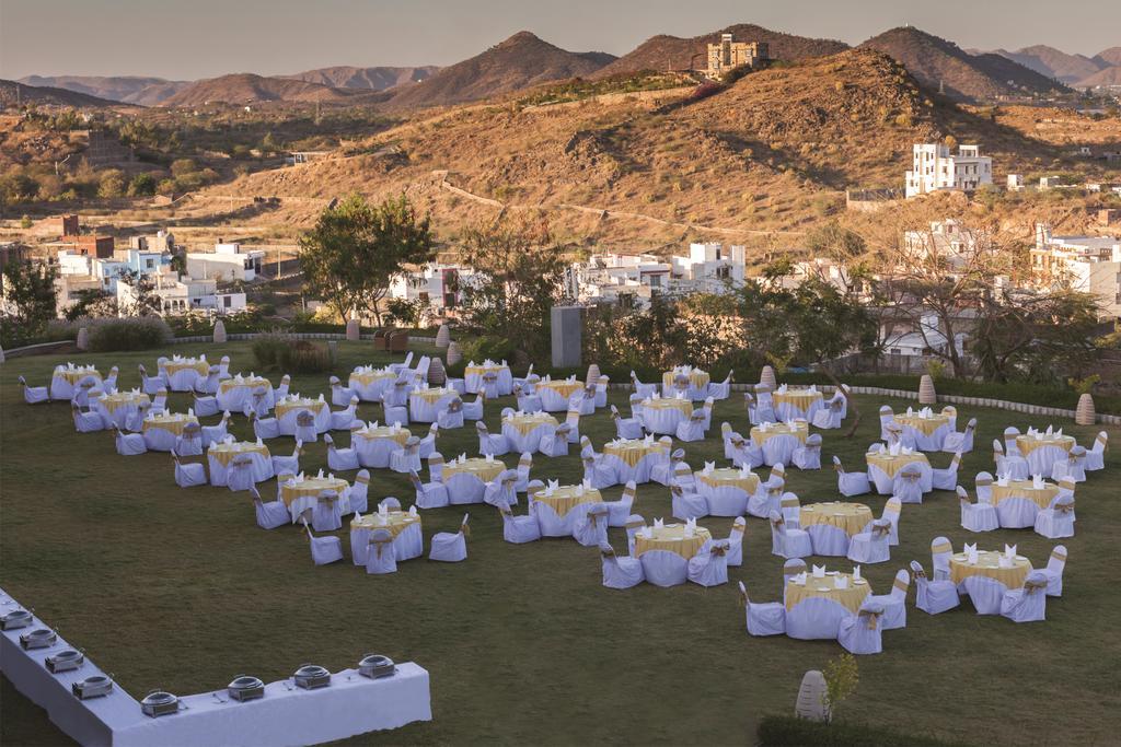 Ramada By Wyndham And 5* Udaipur