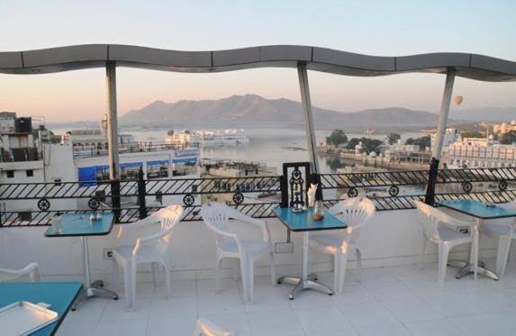 Sajjan Bed & Breakfast 3*
