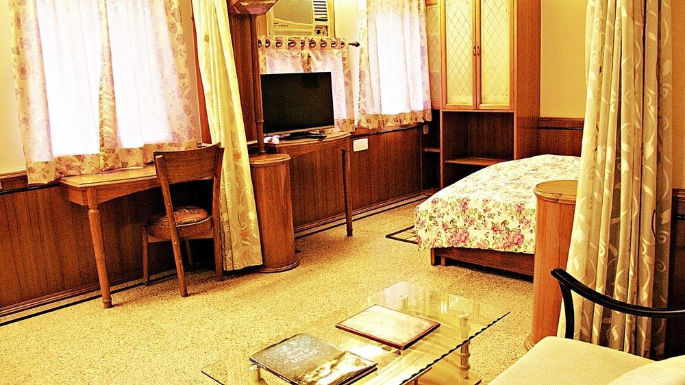 The Krishna Lila Regency Hotel 3*