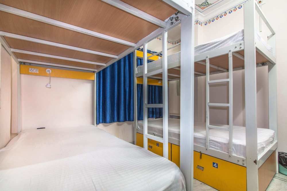 Backpacker Panda Pichola Hotel 2*