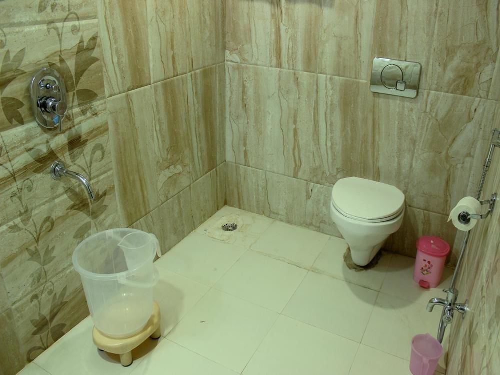 Oyo Flagship 2421 Hotel The Ishani Udaipur