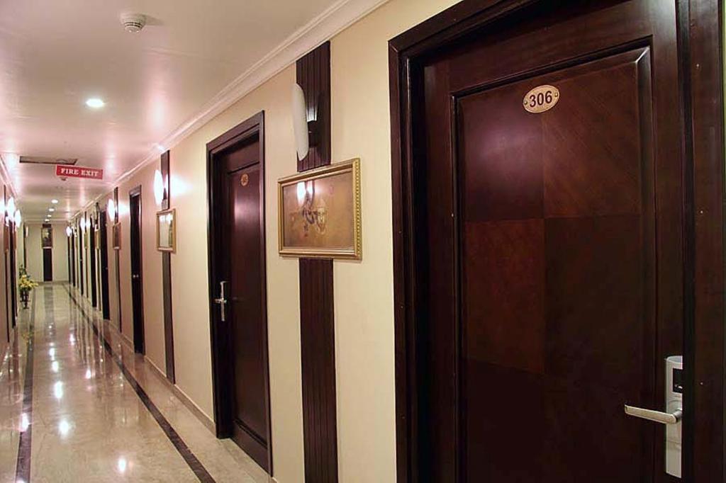 Gold Leaf Hotel Udaipur
