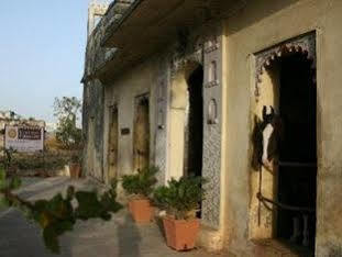 Hotel Ravla Khempur