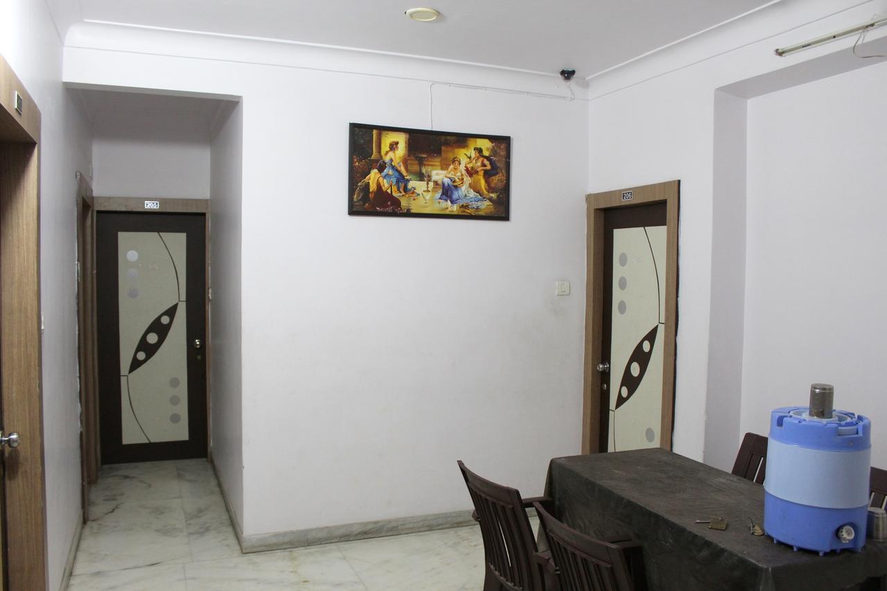 Shubham Hotel