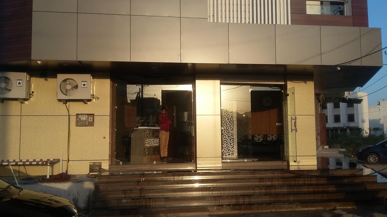 Delight 2* Udaipur