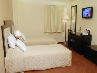 Gold Leaf Hotel 2*