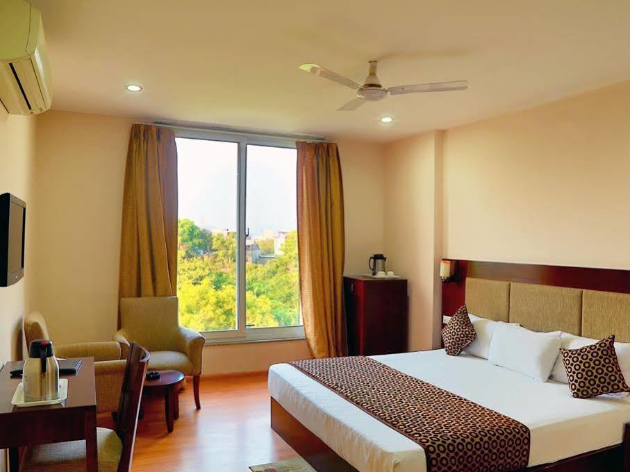 Hotel Royal Palm - A Budget In Udaipur