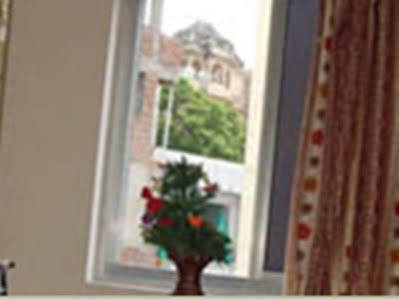 Jagat 2* Udaipur