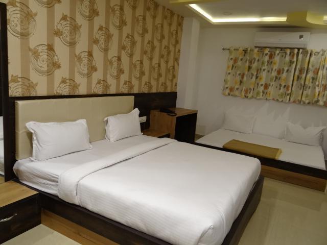 Kailash Hotel 2*