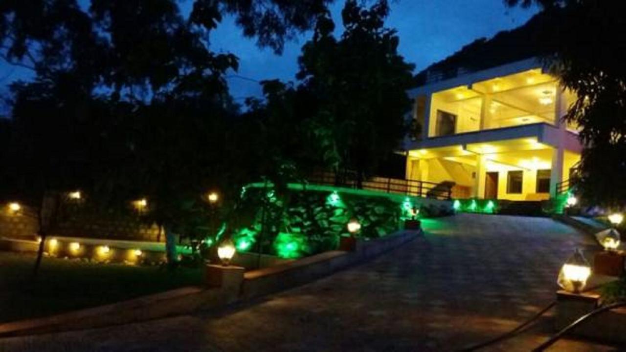 Resort The Space Jungle Retreat Udaipur