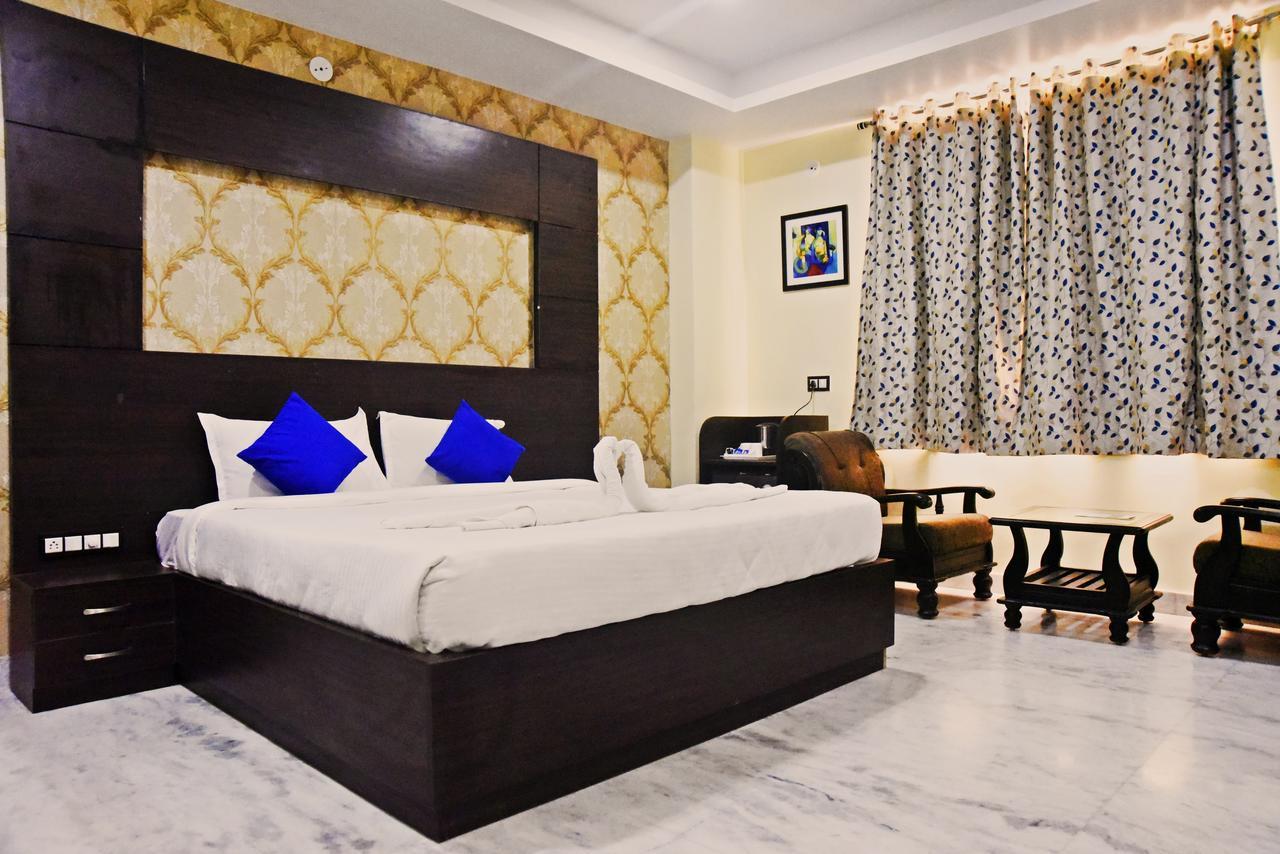 Hotel Rnb Shivani 3*