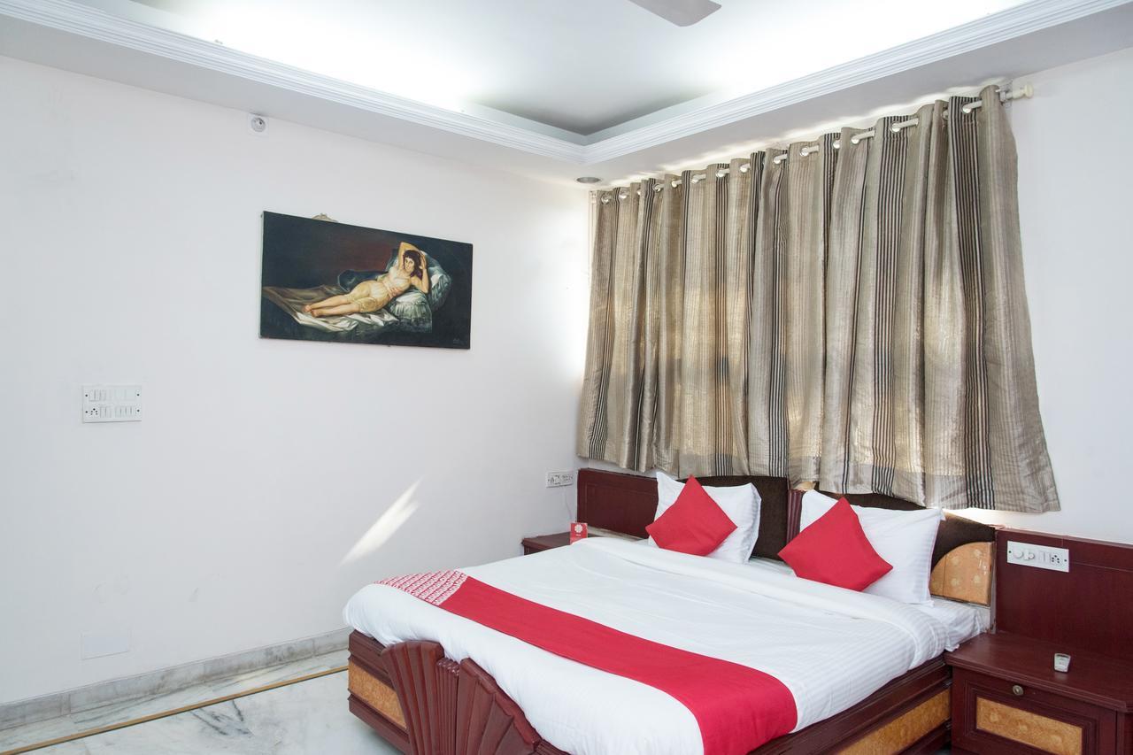 Exotic Penthouse Hiran Magri *