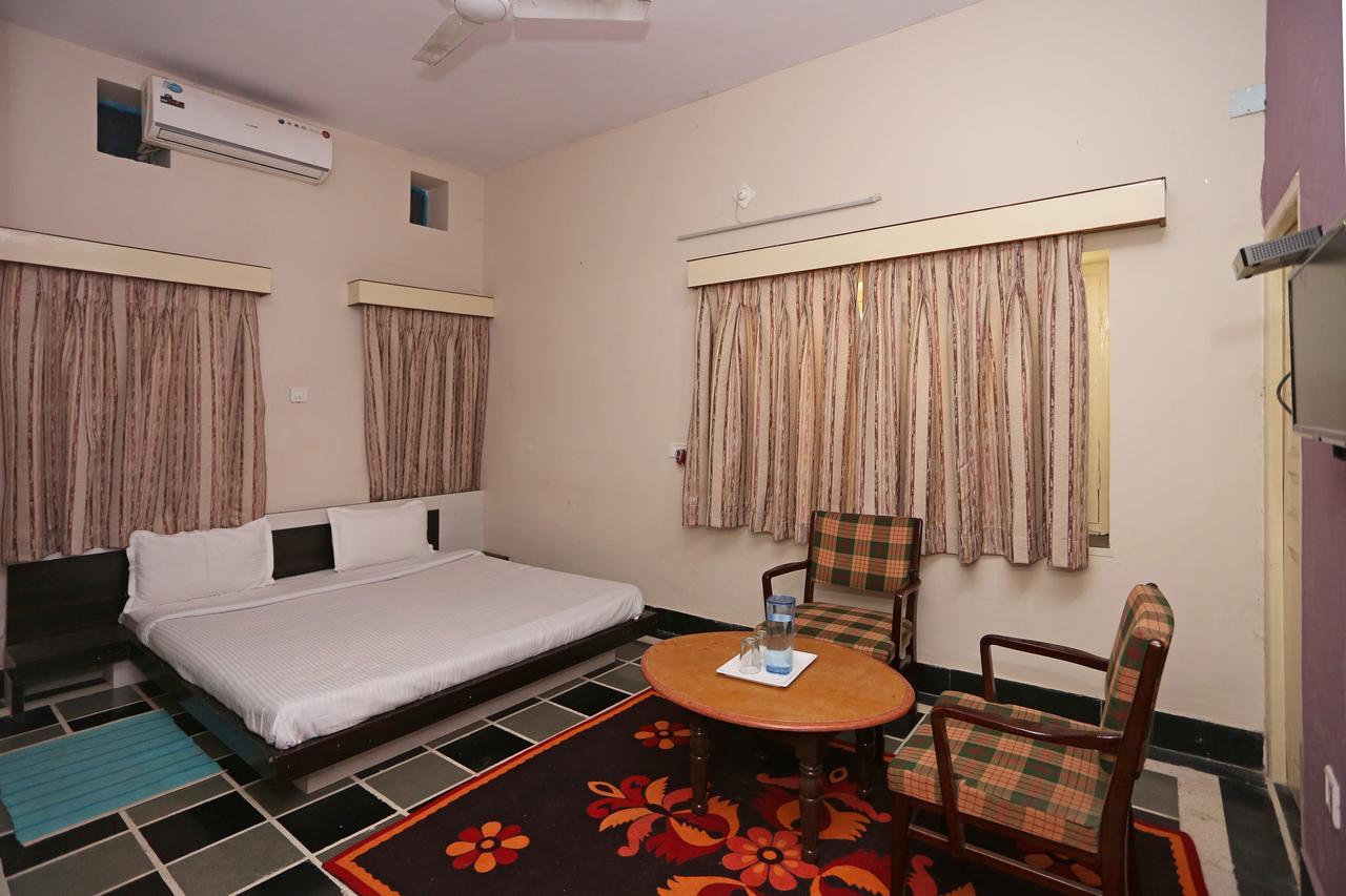 Oyo 9776 Near Bohra Ganesh Temple Apartment *