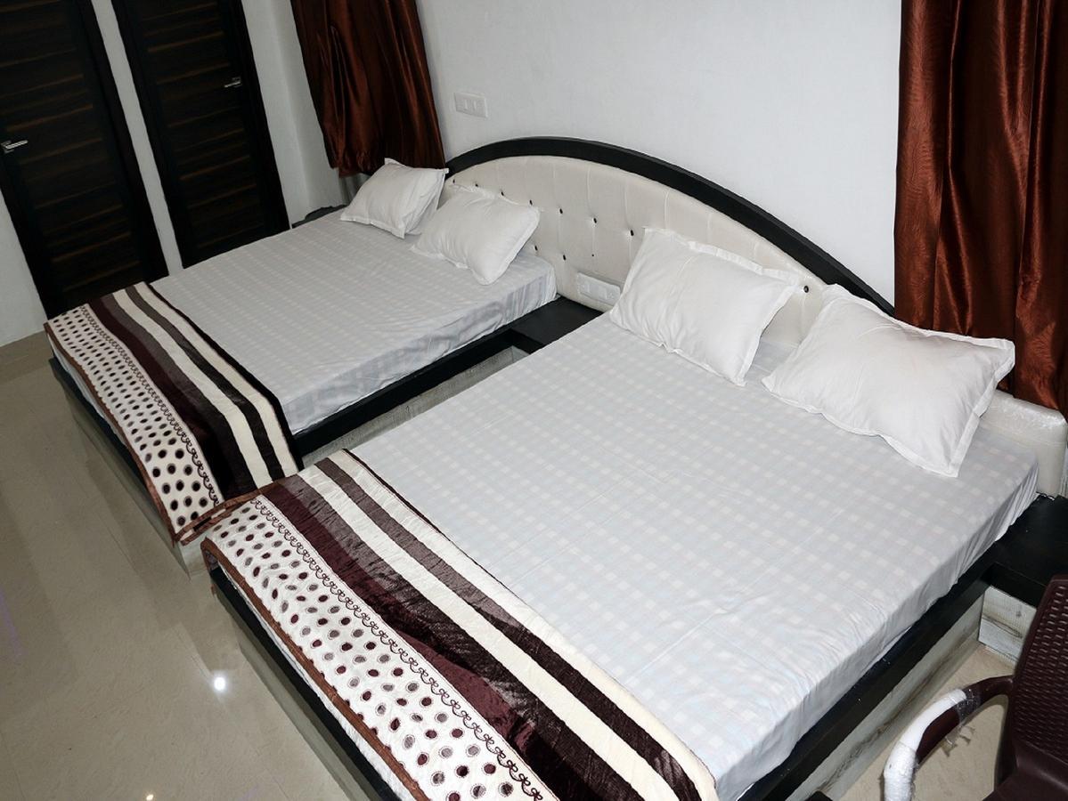 Mahalaxmi Hotel