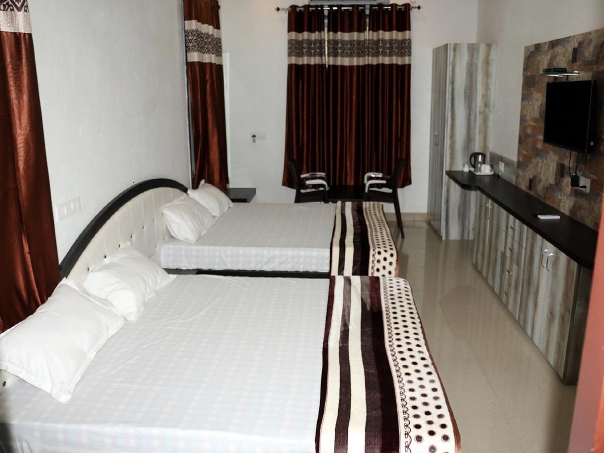 Mahalaxmi Hotel