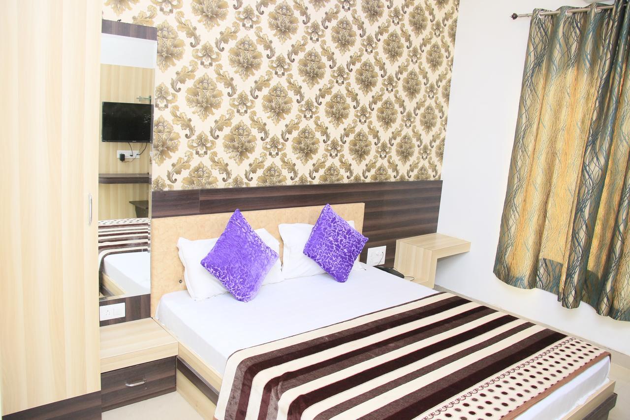 Mahalaxmi Hotel