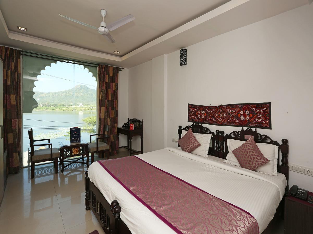 Oyo 6232 Vishala Hotel