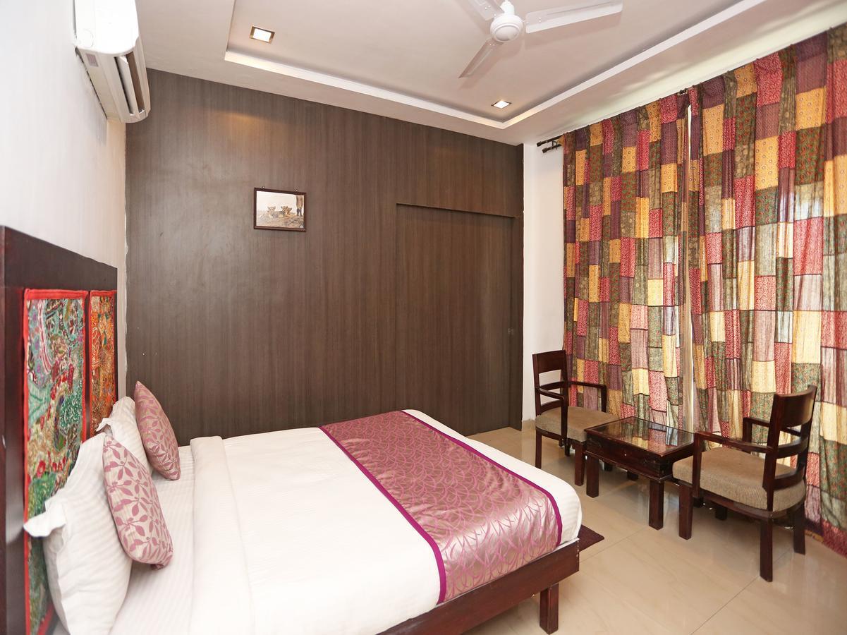 Oyo 6232 Vishala Hotel